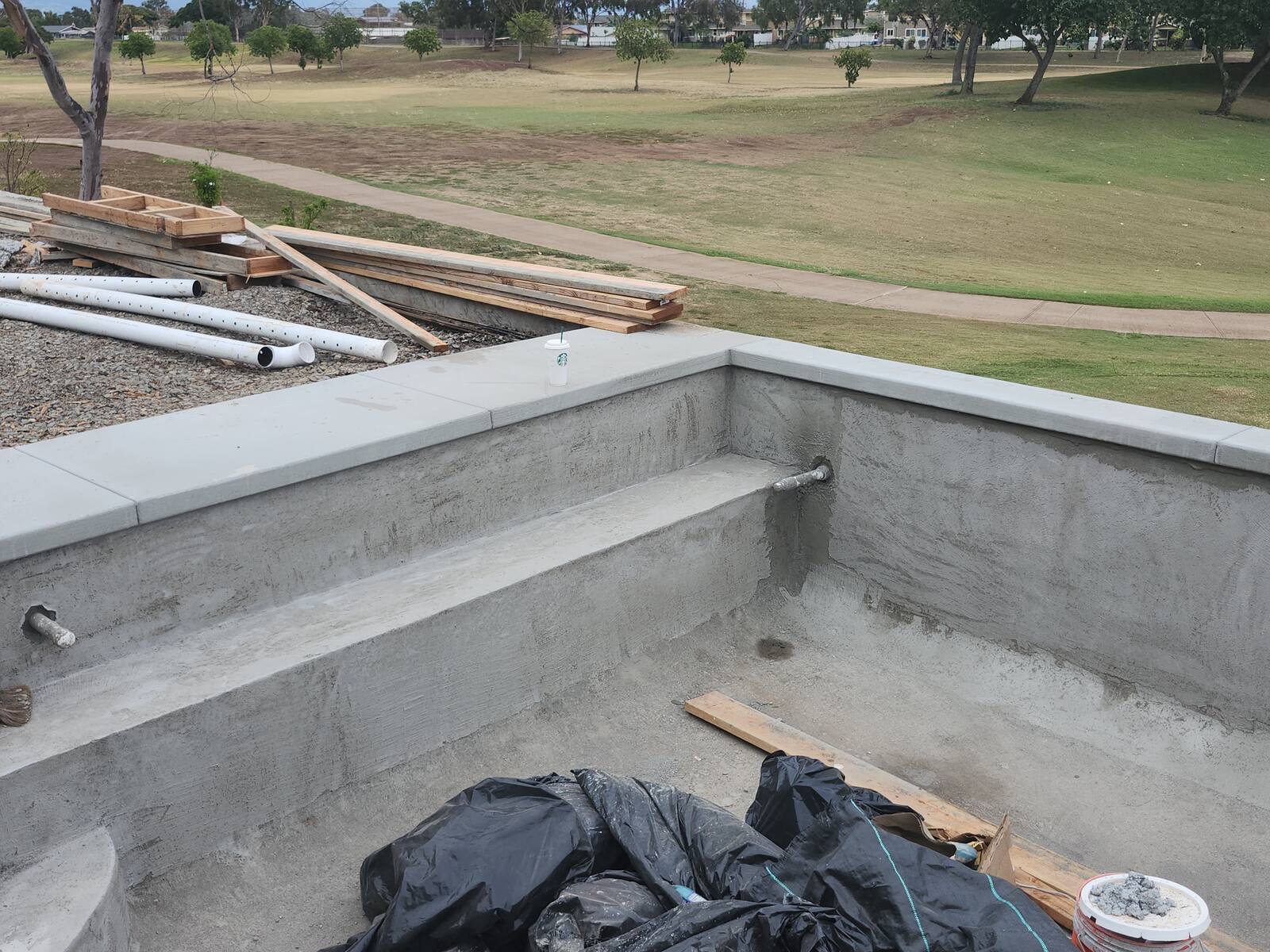 Concrete project in Honolulu, Oahu by Cruz Control Concrete Hawaii